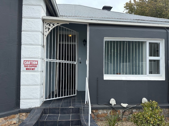 To Let commercial Property for Rent in Wynberg Western Cape